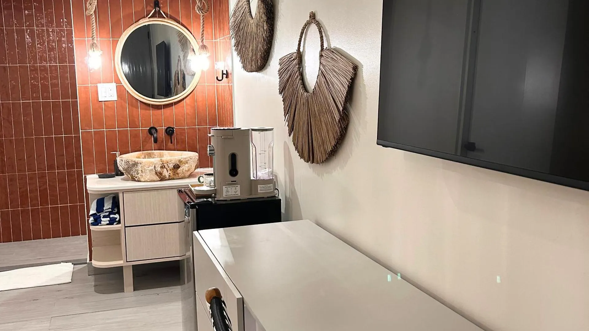 Bali Posh Hotel Pr, Isla Verde Carolina